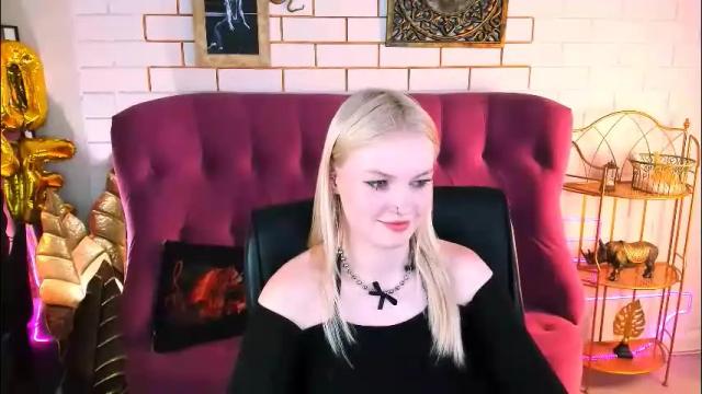 Image 12 of graceglamour Stream on Chaturbate on 2 months ago
