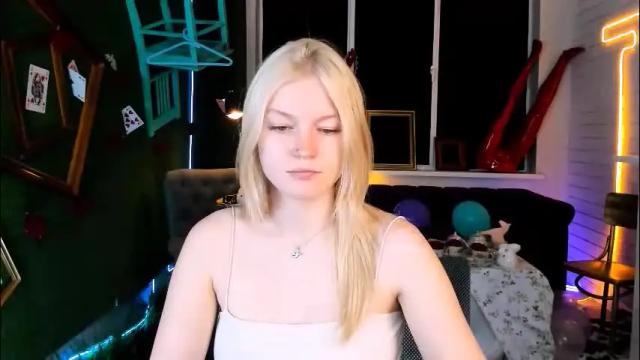 Image 4 of graceglamour Stream on Chaturbate on 1 month ago
