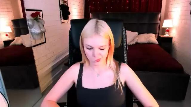 Image 12 of graceglamour Stream on Chaturbate on 1 month ago