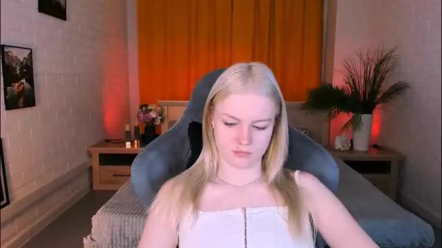 Image 3 of graceglamour Stream on Chaturbate on 1 month ago
