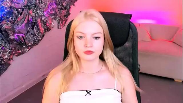 Image 4 of graceglamour Stream on Chaturbate on 1 month ago