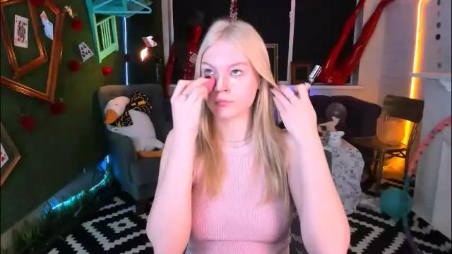 Image 4 of graceglamour Stream on Chaturbate on 1 month ago