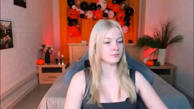 Image 12 of graceglamour Stream on Chaturbate on 8 days ago