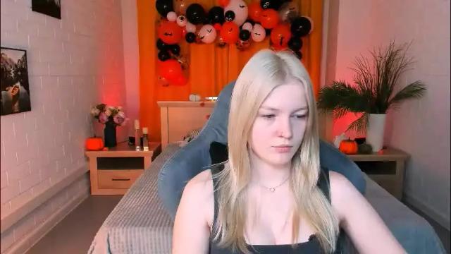 Image 7 of graceglamour Stream on Chaturbate on 8 days ago