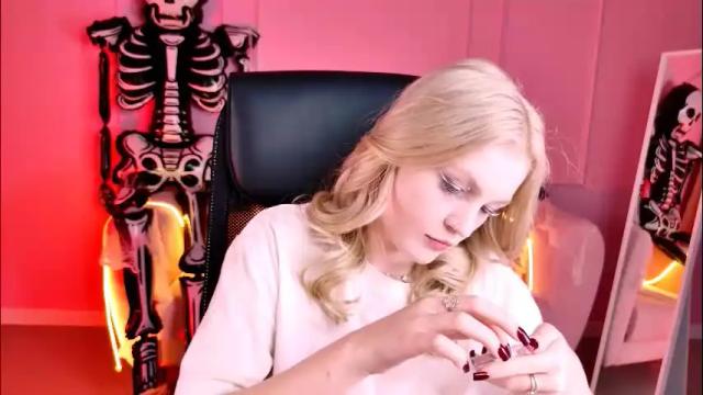 Image 12 of graceglamour Stream on Chaturbate on 7 days ago