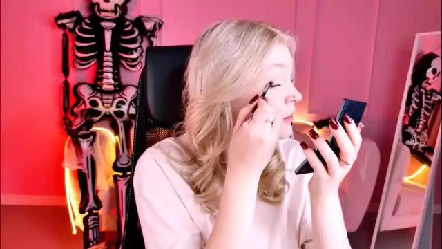 Image 4 of graceglamour Stream on Chaturbate on 7 days ago