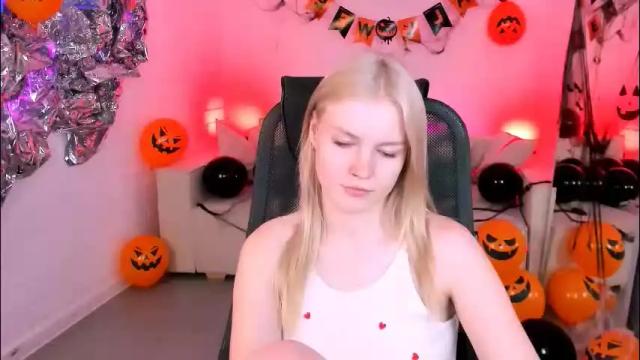 Image 4 of graceglamour Stream on Chaturbate on 5 days ago