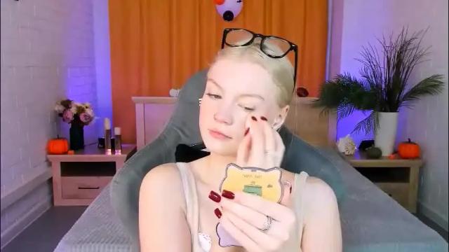 Image 6 of graceglamour Stream on Chaturbate on 4 days ago