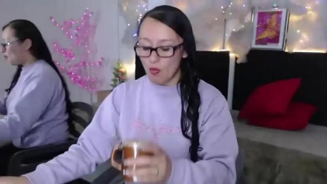 Image 6 of gracelyh Stream on Chaturbate on 18 months ago