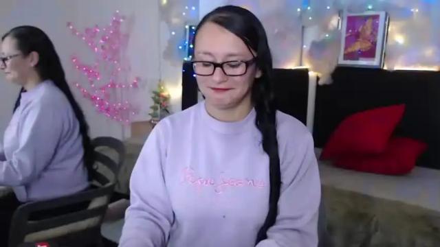 Image 8 of gracelyh Stream on Chaturbate on 18 months ago