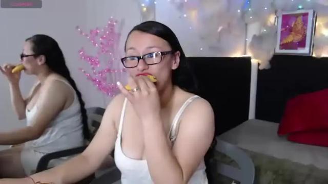 Image 8 of gracelyh Stream on Chaturbate on 18 months ago