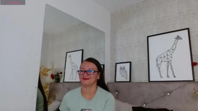 Image 12 of gracelyh Stream on Chaturbate on 18 months ago