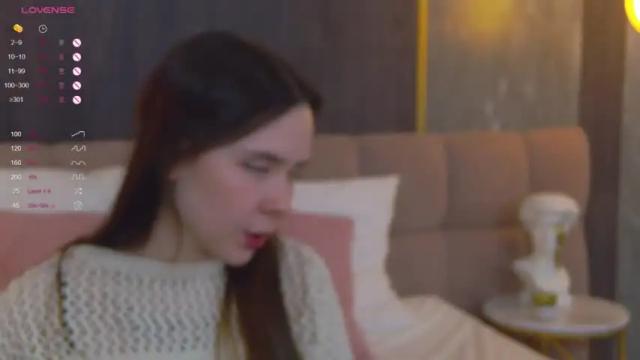 Image 11 of graceraze Stream on Chaturbate on 13 months ago