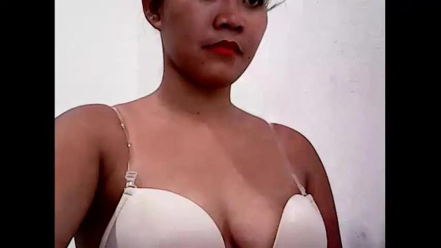 Image 11 of gracey_pinay Stream on Chaturbate on 18 months ago