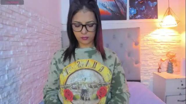 Image 2 of graceymilf999 Stream on Chaturbate on 18 days ago