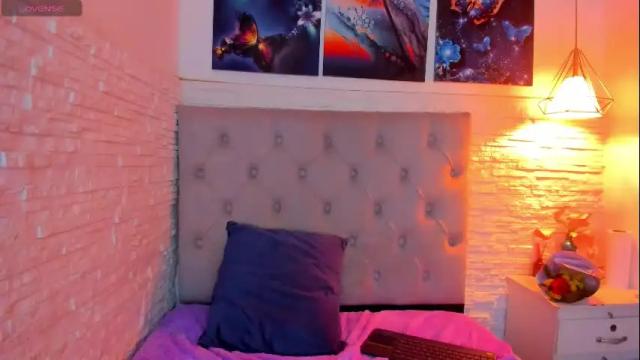 Image 11 of graceymilf999 Stream on Chaturbate on 13 days ago