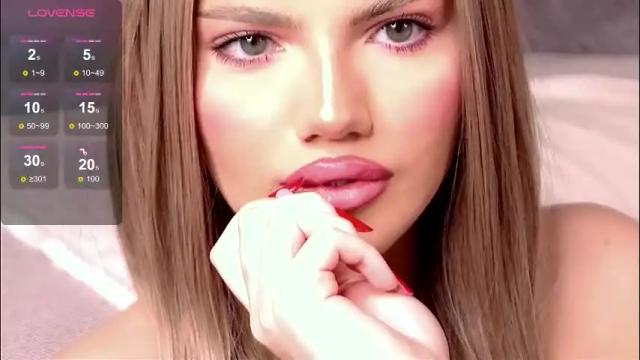 Image 2 of gracianelee Stream on Chaturbate on 1 month ago