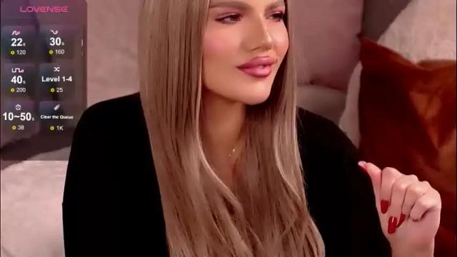 Image 11 of gracianelee Stream on Chaturbate on 27 days ago