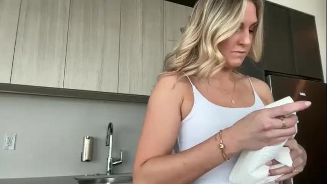 Image 3 of graciemae_baexx Stream on Chaturbate on 1 month ago