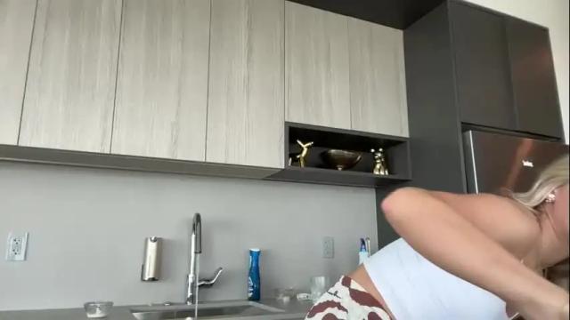 Image 4 of graciemae_baexx Stream on Chaturbate on 1 month ago