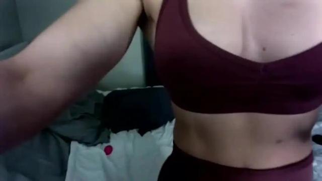 Image 11 of gracieparker Stream on Chaturbate on 12 months ago