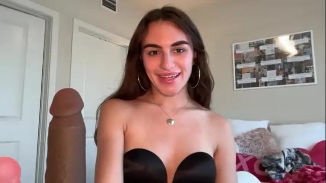 Image 2 of graciesmith27 Stream on Chaturbate on 1 month ago