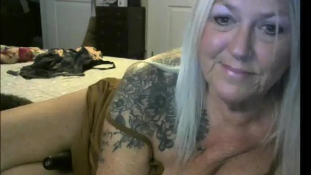 Image 3 of grannyisready61 Stream on Chaturbate on 2 days ago