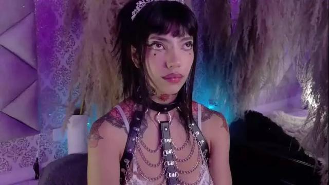 Image 10 of grayce_blossoms24 Stream on Chaturbate on 1 month ago
