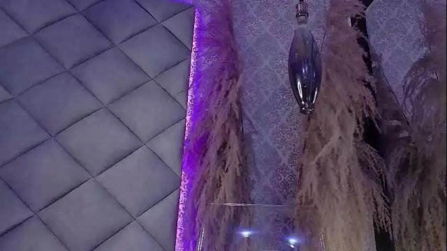 Image 3 of grayce_blossoms24 Stream on Chaturbate on 1 month ago