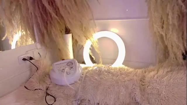 Image 2 of grayce_blossoms24 Stream on Chaturbate on 27 days ago