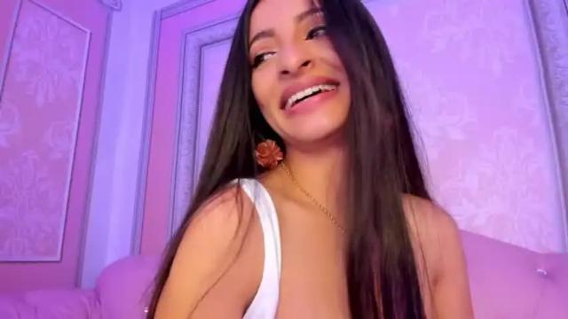 Image 11 of grecia_petite Stream on Chaturbate on 22 months ago