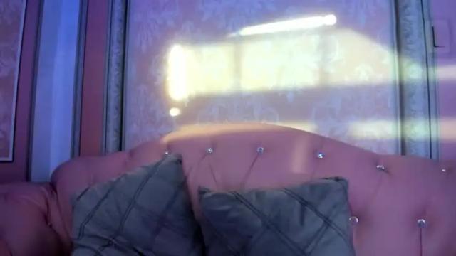 Image 10 of grecia_petite Stream on Chaturbate on 22 months ago