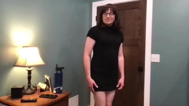 Image 12 of greedychin Stream on Chaturbate on 17 months ago