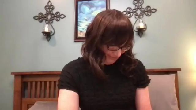 Image 2 of greedychin Stream on Chaturbate on 17 months ago