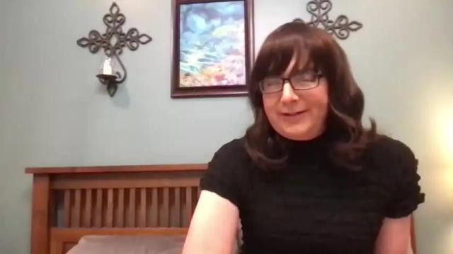 Image 4 of greedychin Stream on Chaturbate on 17 months ago