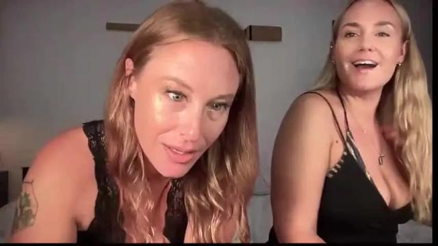 Image 2 of green_eyed_goddess_ Stream on Chaturbate on 1 month ago