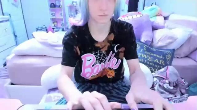 Image 8 of greeneyedlovexo Stream on Chaturbate on 16 months ago