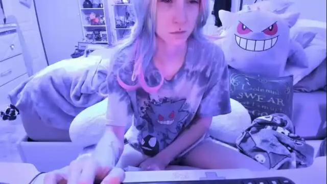 Thumbnail 3, greeneyedlovexo's Stream at Chaturbate, 16 months ago