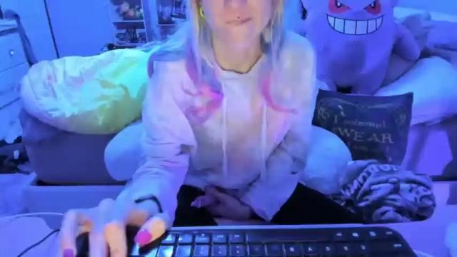 Thumbnail 2, greeneyedlovexo's Stream at Chaturbate, 16 months ago
