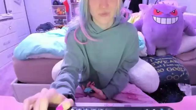 Thumbnail 3, greeneyedlovexo's Stream at Chaturbate, 16 months ago