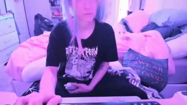 Image 4 of greeneyedlovexo Stream on Chaturbate on 13 months ago
