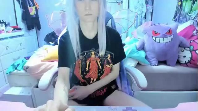 Image 12 of greeneyedlovexo Stream on Chaturbate on 1 month ago