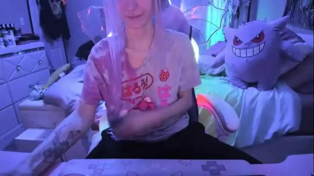 Image 10 of greeneyedlovexo Stream on Chaturbate on 1 month ago