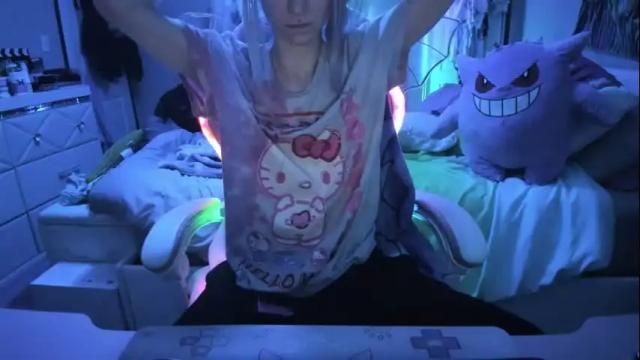 Image 4 of greeneyedlovexo Stream on Chaturbate on 1 month ago