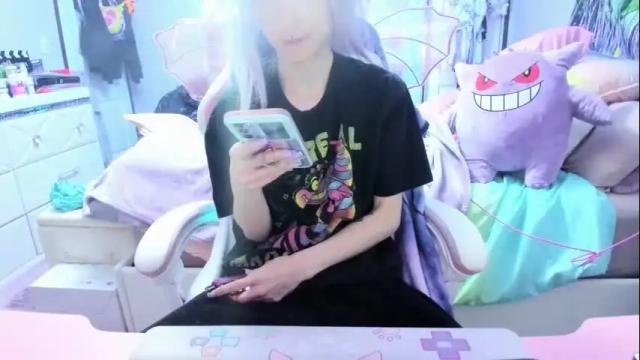 Image 2 of greeneyedlovexo Stream on Chaturbate on 1 month ago