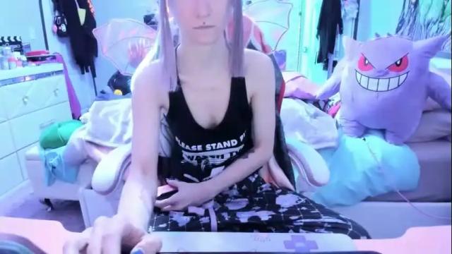 Thumbnail 1, greeneyedlovexo's Stream at Chaturbate, 8 days ago