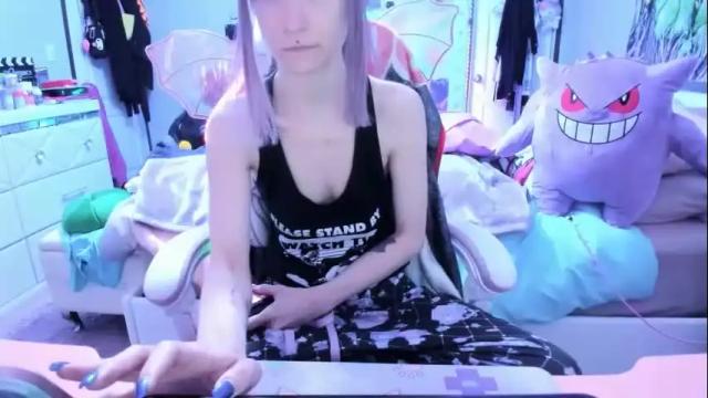 Image 2 of greeneyedlovexo Stream on Chaturbate on 8 days ago