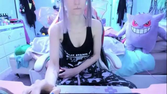 Image 3 of greeneyedlovexo Stream on Chaturbate on 8 days ago