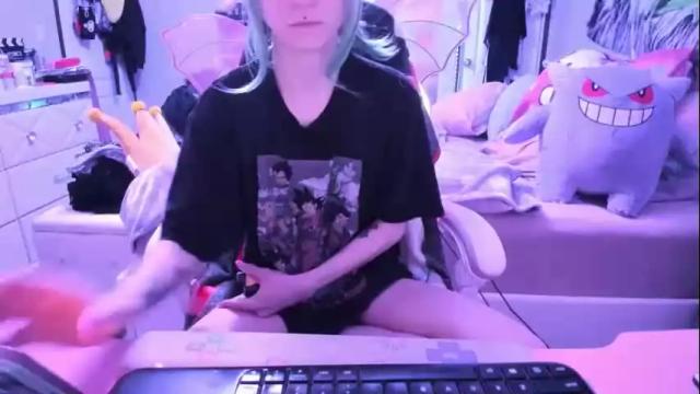 Thumbnail 1, greeneyedlovexo's Stream at Chaturbate, 1 day ago