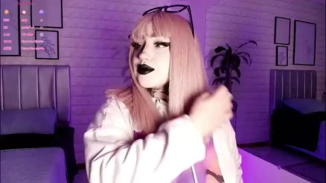 Image 3 of greennbella Stream on Chaturbate on 1 month ago
